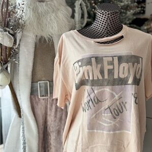 Pink Floyd World Tour '87 Graphic Tee